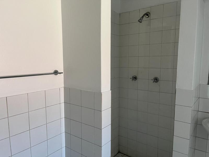 To Let Commercial Property for Rent in Paarden Eiland Western Cape